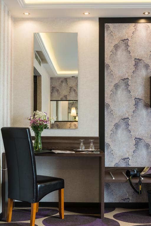 Victoria Garden Hotel Es Etterem Nyíregyháza Exteriör bild
