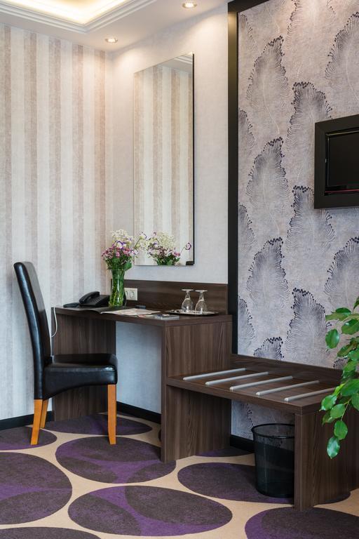 Victoria Garden Hotel Es Etterem Nyíregyháza Exteriör bild